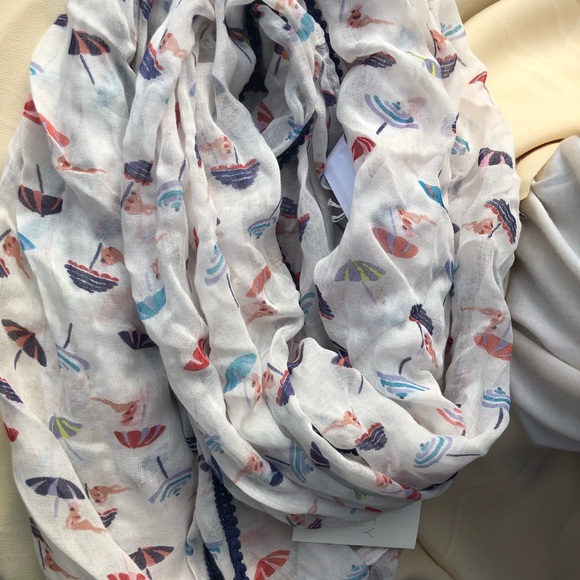 ANN Taylor Loft Summer infinity scarf - Picture 2 of 9